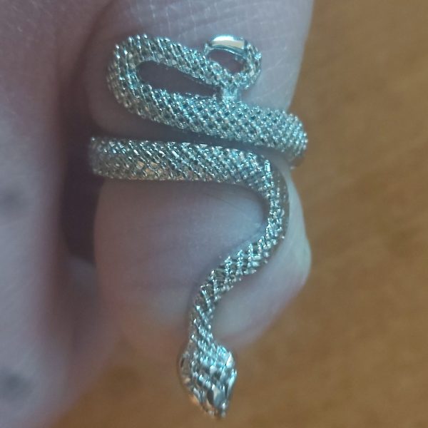 Snake Ring Alpha