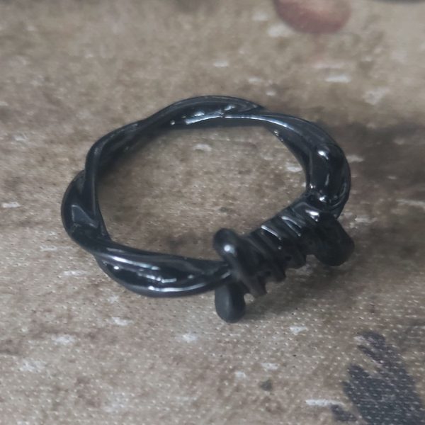 Black Ring with Barbed Wire Model