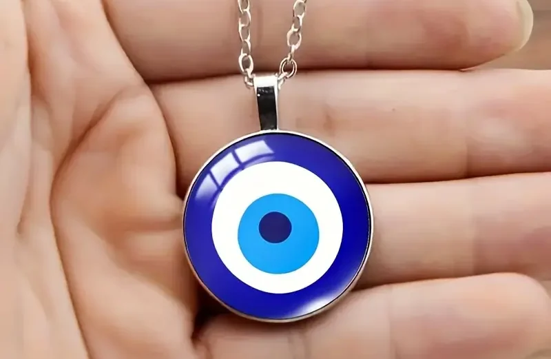 Evil Eye - Colier