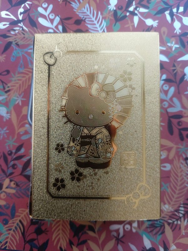 Hello Kitty Gold